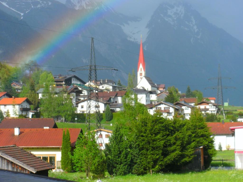 Appartement Christopherus Pettneu am Arlberg Buitenkant foto