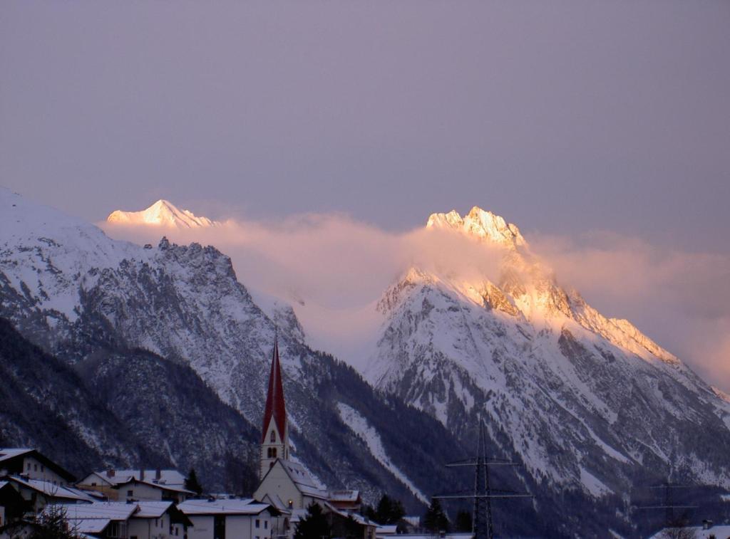 Appartement Christopherus Pettneu am Arlberg Buitenkant foto
